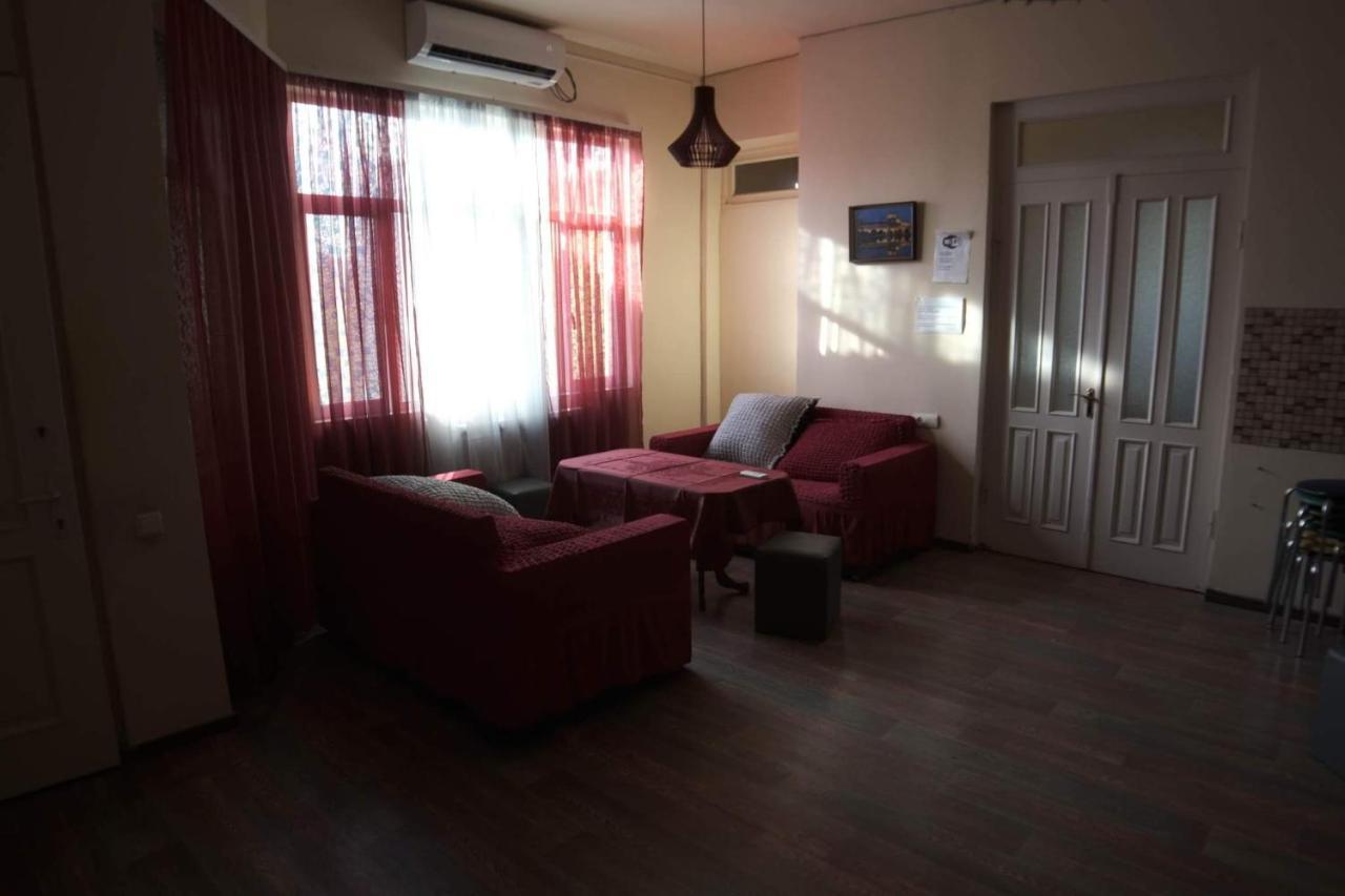Нордвест Hotel Yerevan Ngoại thất bức ảnh